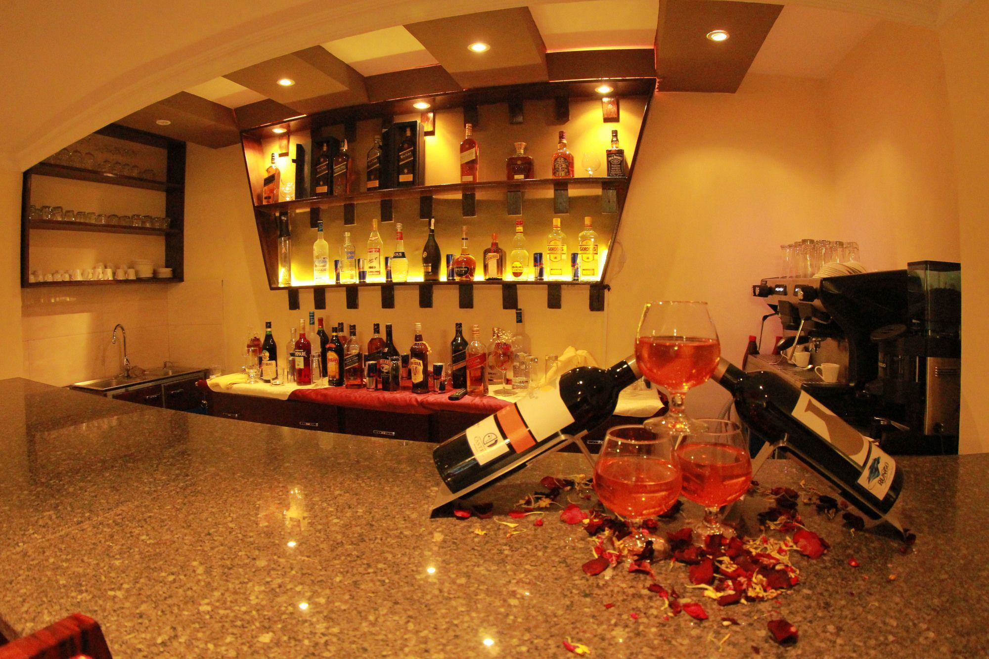 Zmama Hotel Addis Ababa Dış mekan fotoğraf